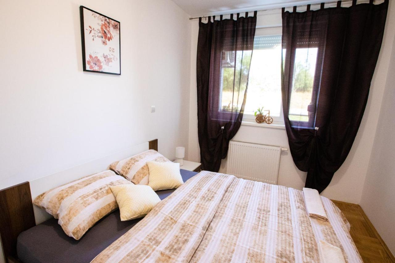 Apartmani 6M I M5 Zagreb Exteriör bild